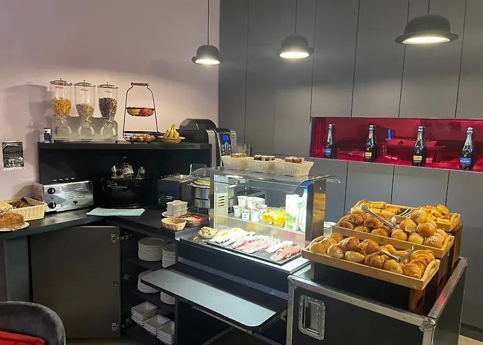 Hotel Du Triangle D'Or